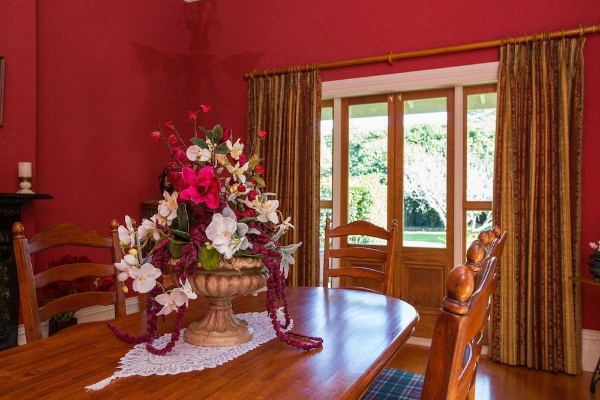 Hotel Tairoa Lodge & Cottage (Hawera)